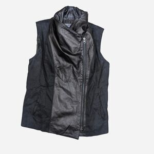 Vince Women's Black Gilet